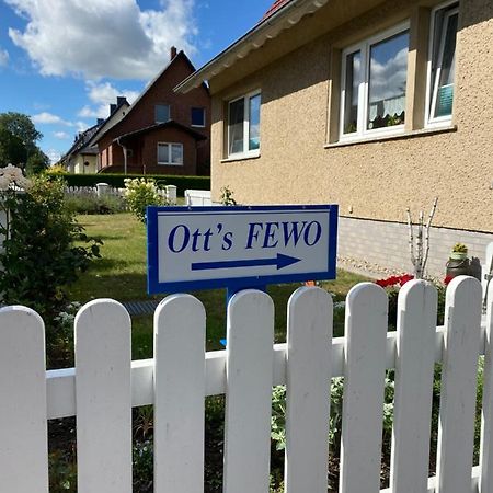 Gnevsdorf Ott'S Fewo מראה חיצוני תמונה